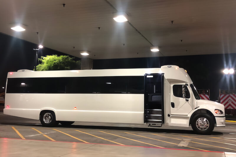 Party buses in Lansing